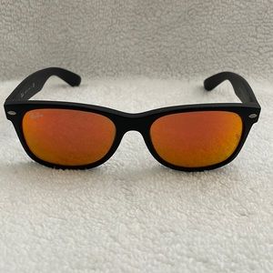 Ray-ban Wayfarer Sunglasses